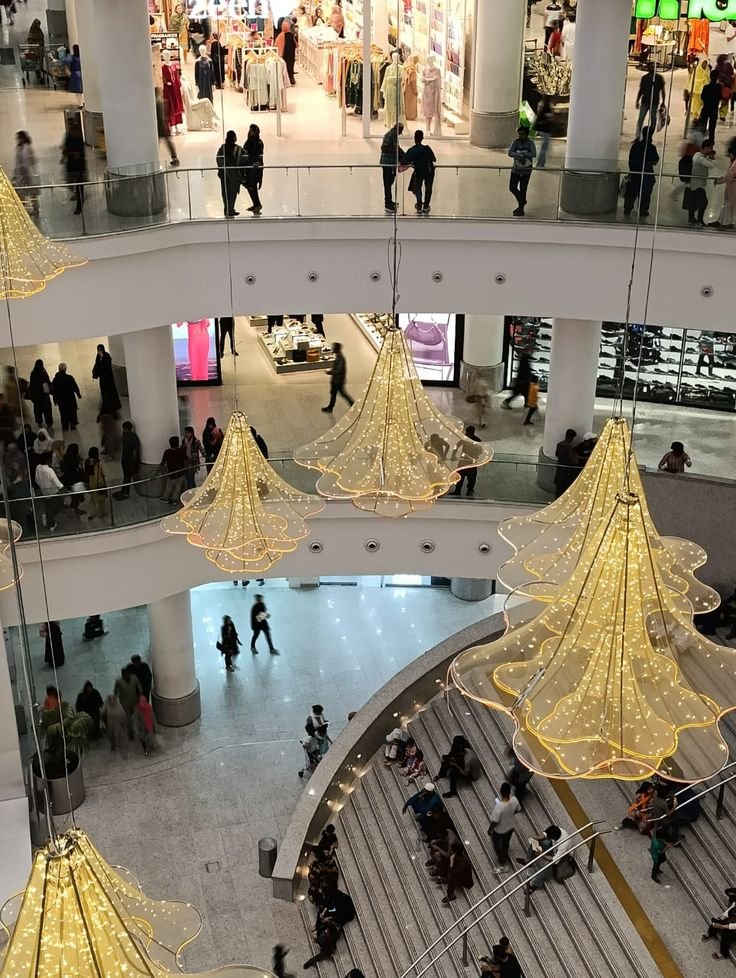 lucky one mall